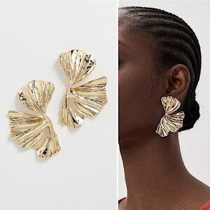 NEW~ Anthropologie Shashi "Palmera" Gold Twist Earrings